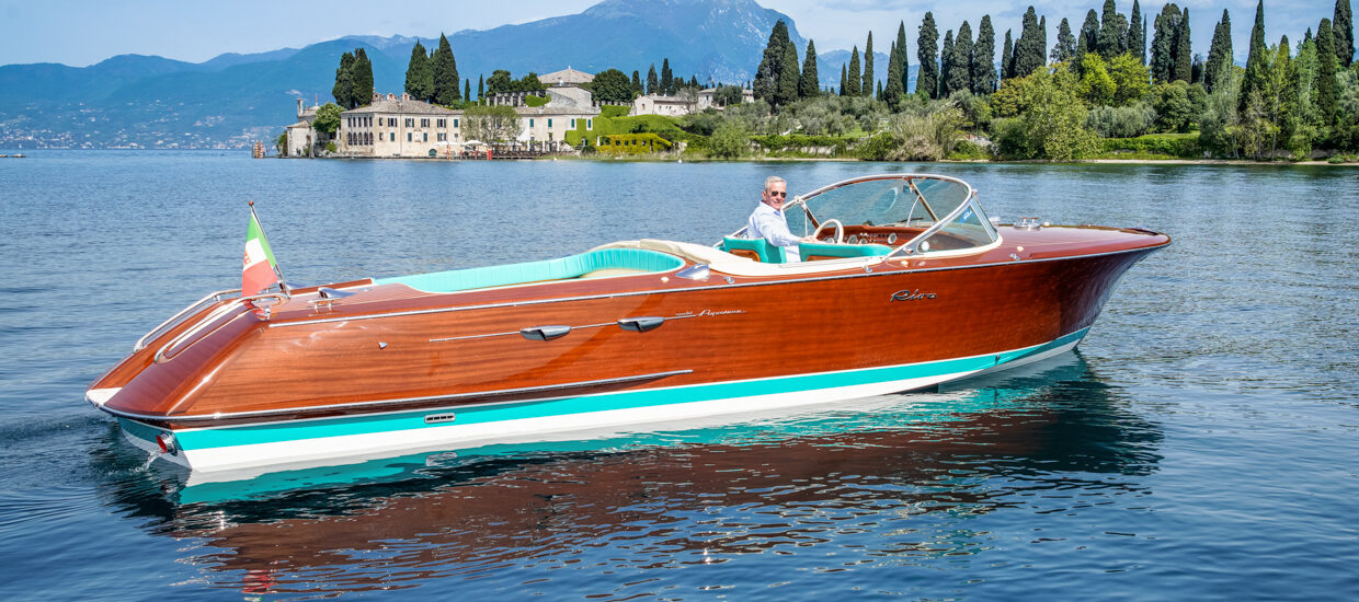 riva-aquarama-classic-wooden-speedboat.jpg