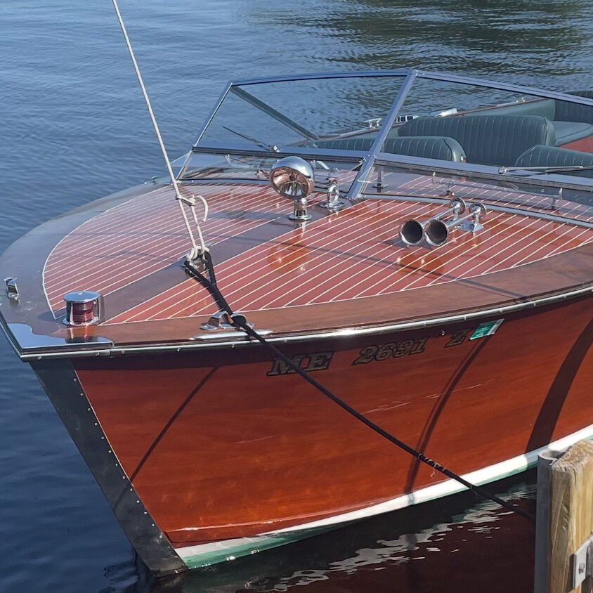 1991 grand graft twin engine 24' runabout
